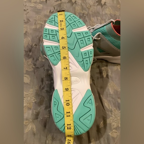 Propet Teal and Gray Women's Sneakers, Size 13X, NWOT. - Picture 5 of 14